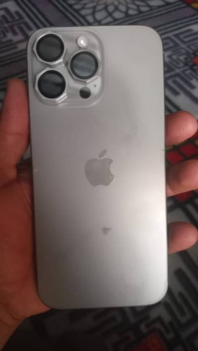 Apple iPhone 16 Pro Max