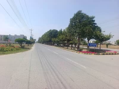 22 Marla Plot LDA Approved Pol Line Free