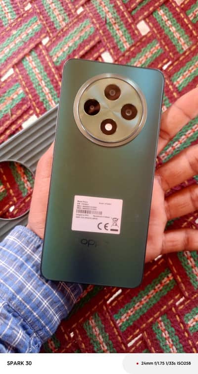 OPPO Reno 12f