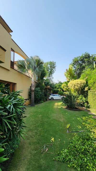 Premium & Elegant 2 Independent Homes On 2 Kanal , G Block Phase 5 DHA Lahore