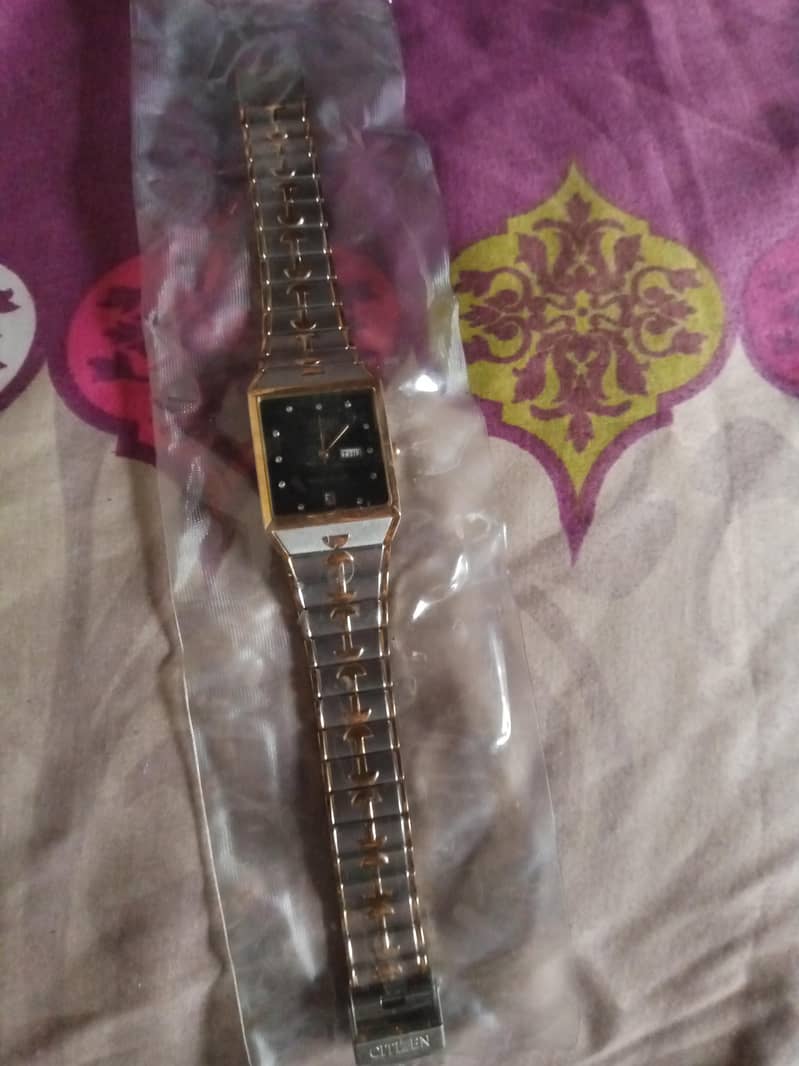 Hand watch 1