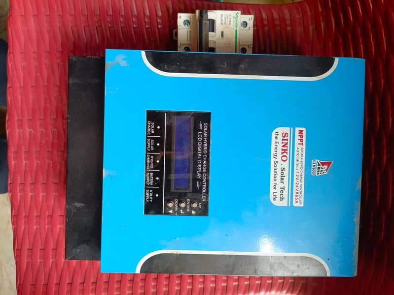 Sinko MPPT charge controller 1