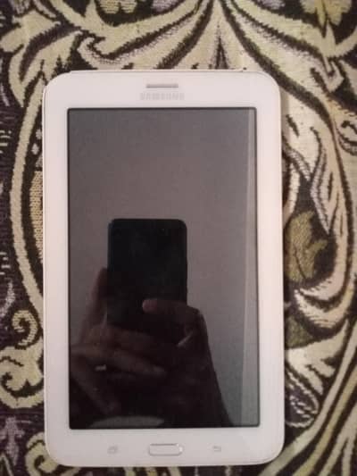 Samsung Galaxy tab 3 lite