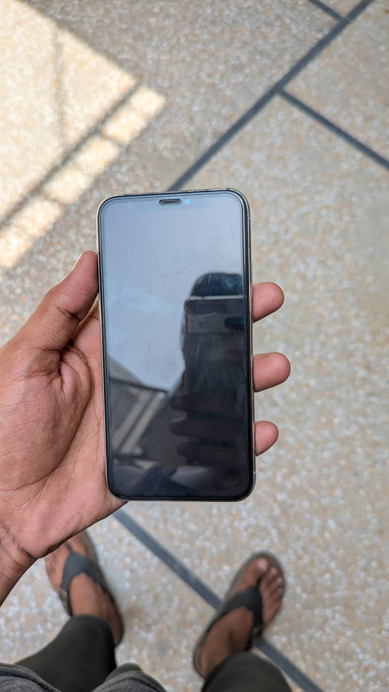 Apple iPhone X 1