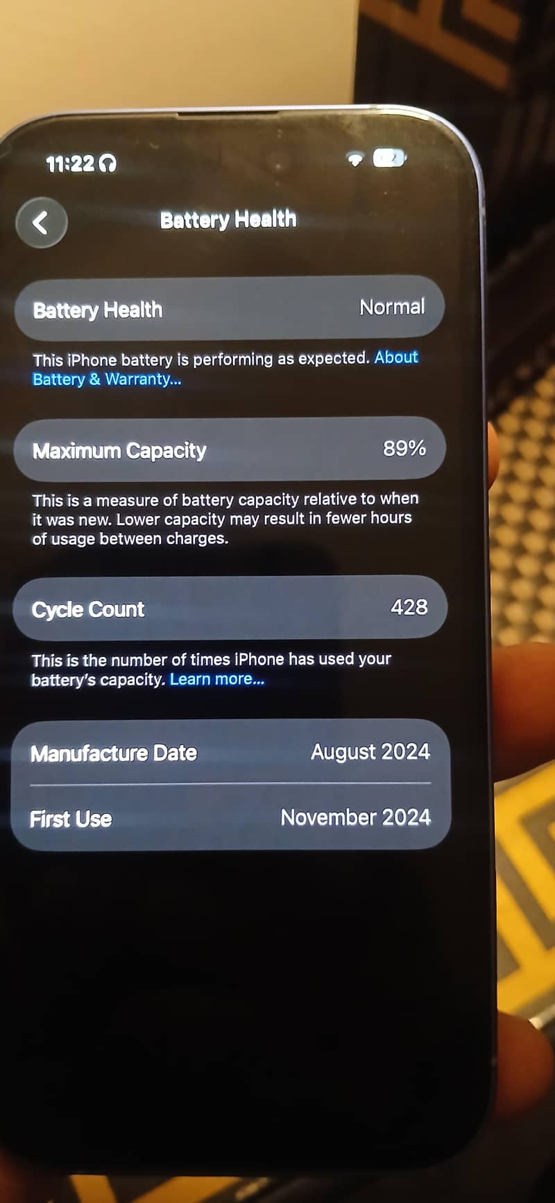 Apple iPhone 16 4