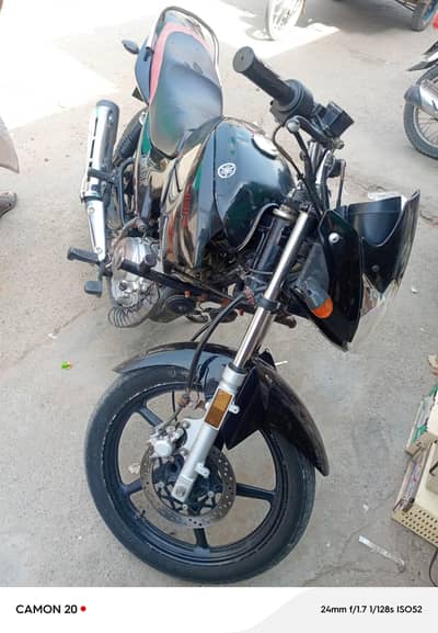 Yamaha YBR 125