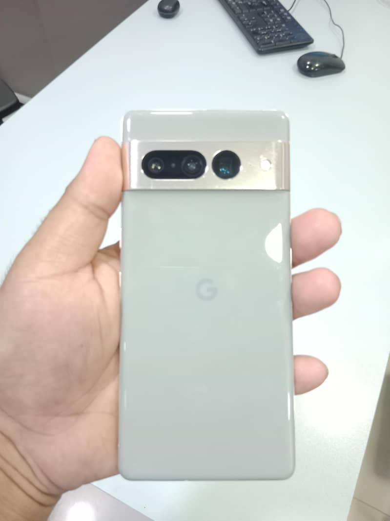 Google Pixel 7 Pro 2