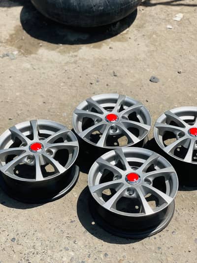 12 size reams made in China Good condition