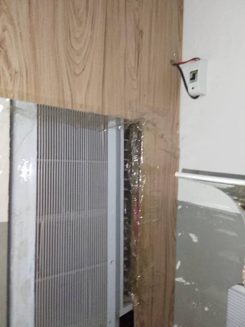 window ac 1