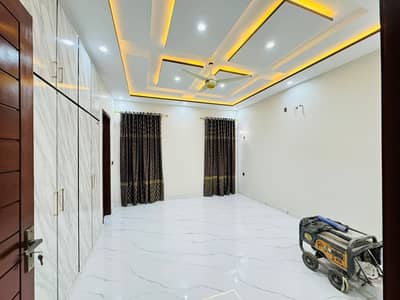 Rent A Good Location House Of 10 Marla In DC Colony - Mehran Block