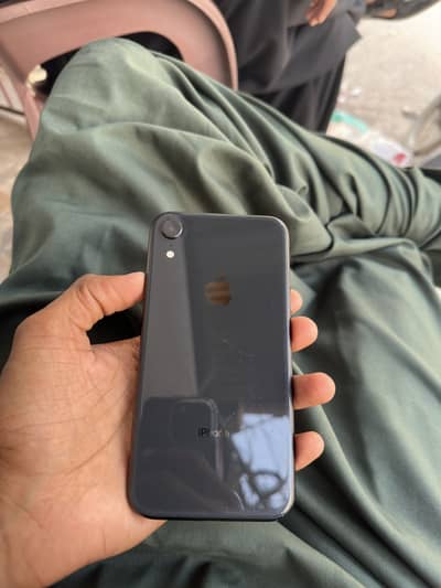 Apple iPhone XR factory unlock
