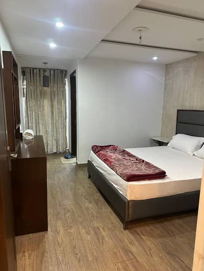 10 Marla Upper Portion Like New For Rent