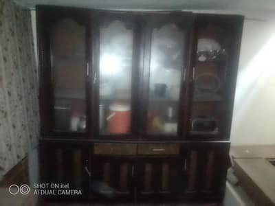 Show Case good nice condition