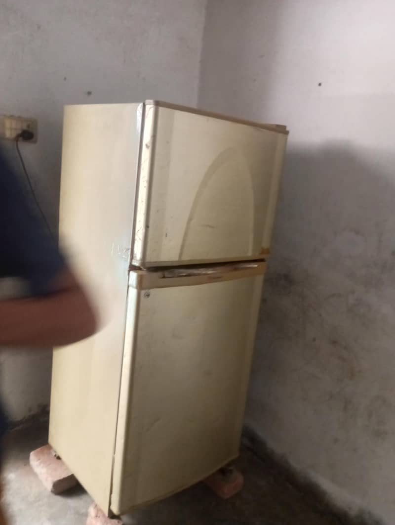 dawlance freezer 4