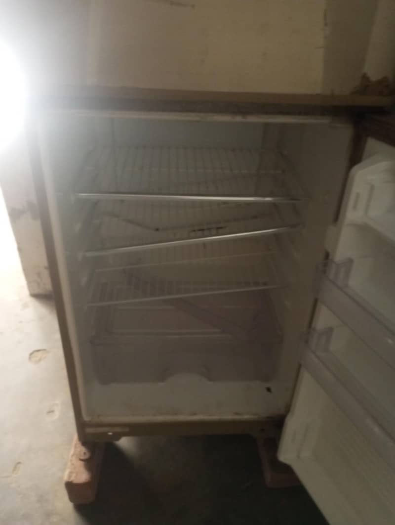 dawlance freezer 5