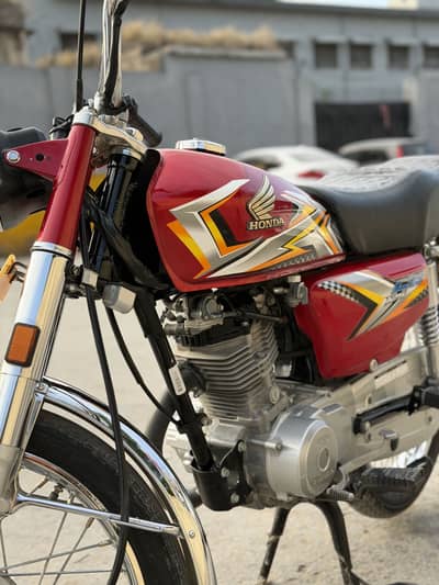 Honda 125 2025modal