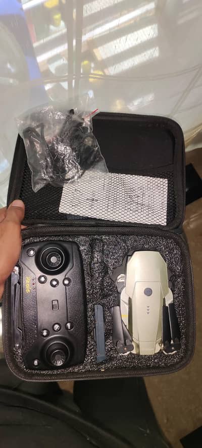 SUPER ENDURANCE FOLDABLE CAMERA DRONE OPERATING MANUAL