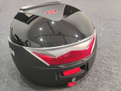 GR 150 Top Box