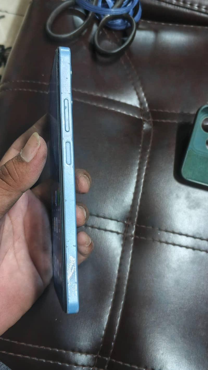 Realme Note 50 4