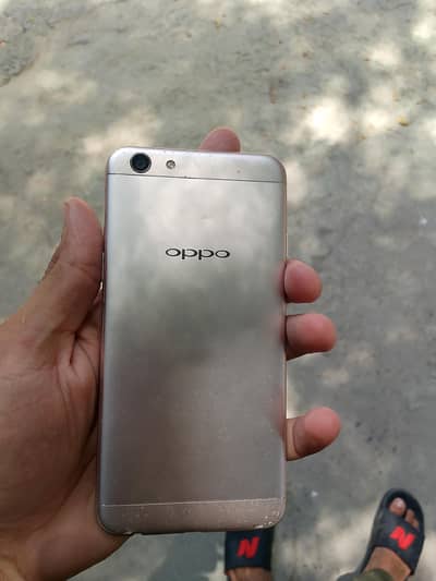 OPPO F3