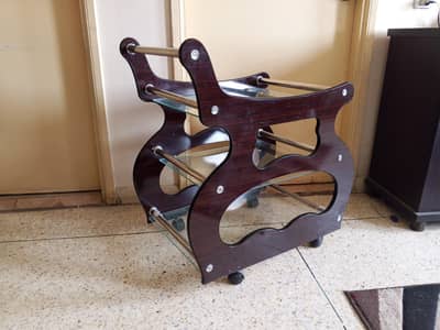 Trolley in Excellent Superb Condition | like a brand new | Unused |