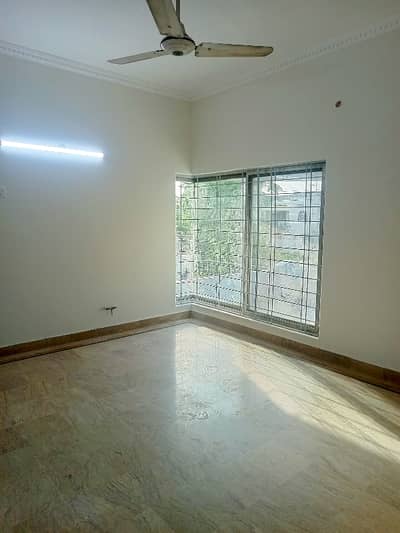 5 Marla Beautiful House Available for Rent at top location of DHA Phase 3