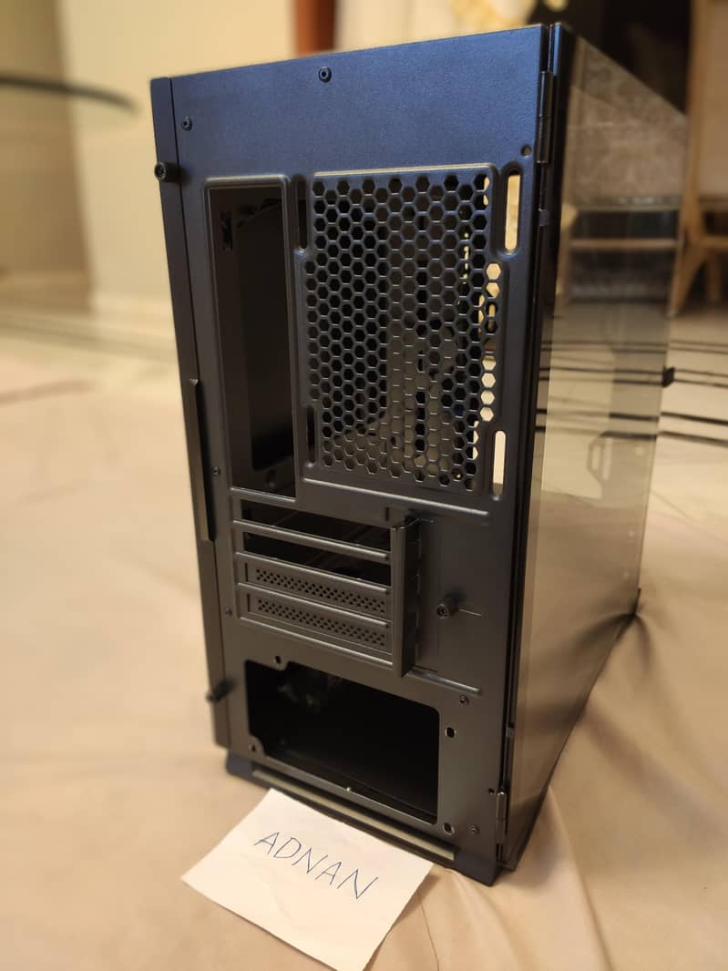 DarkFlash DLM200 microATX Casing 3