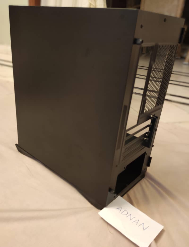 DarkFlash DLM200 microATX Casing 4