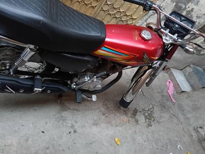 HONDA CG 125  URGENT SALE