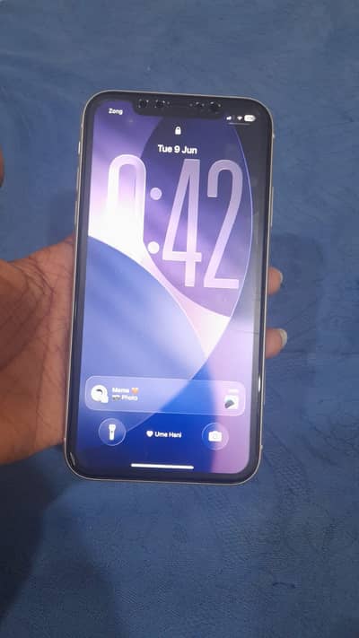 Apple iPhone 11