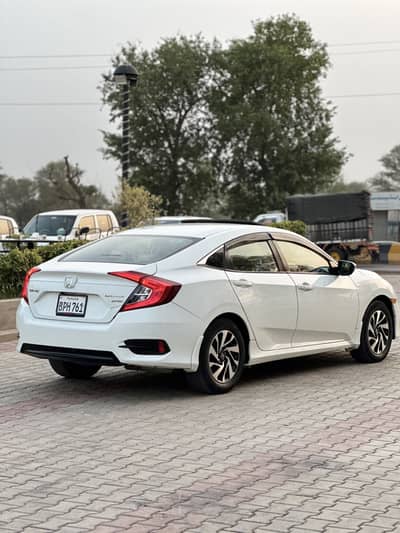 Honda Civic Oriel 2017