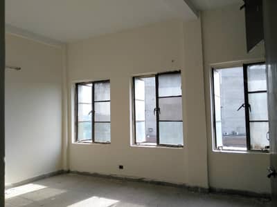 Urgent Sale: 2-Bed Flat in Liberty Market, Lahore Only 55 Lacs!