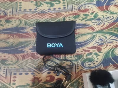 Boya Wireless charging mic