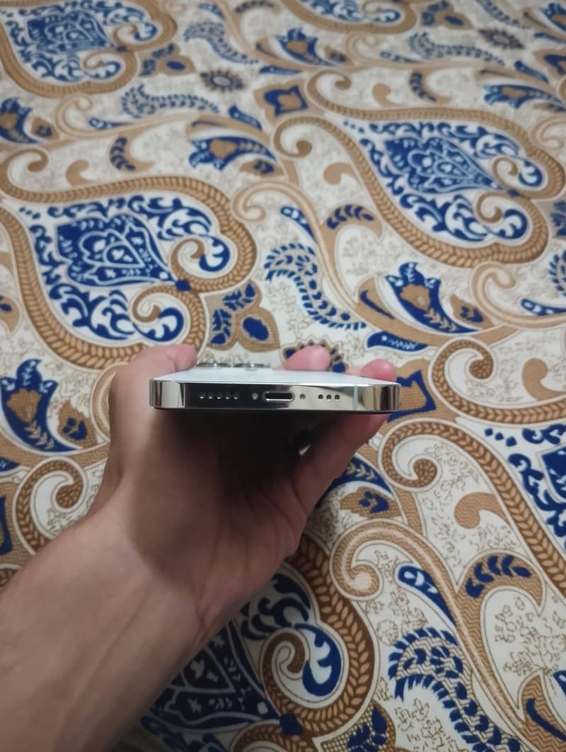 iphone 13 pro 3