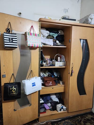 King Size Bed With Double Door Cupboard And Dressing Table