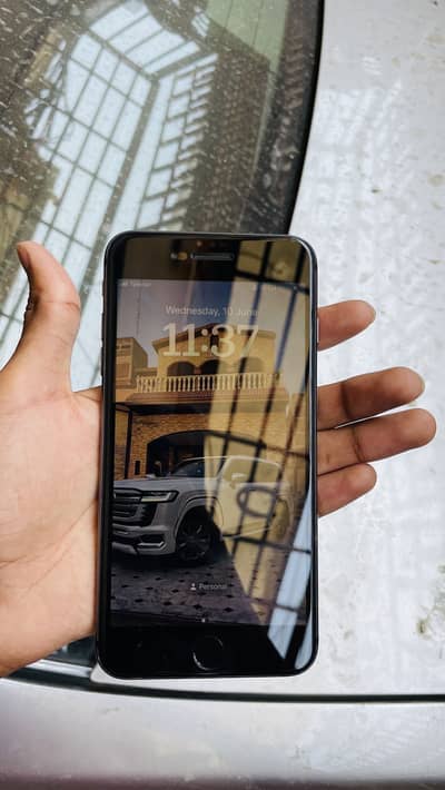 Apple iPhone 8 Plus