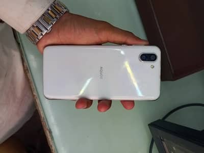 Aquos R2 gaming phone