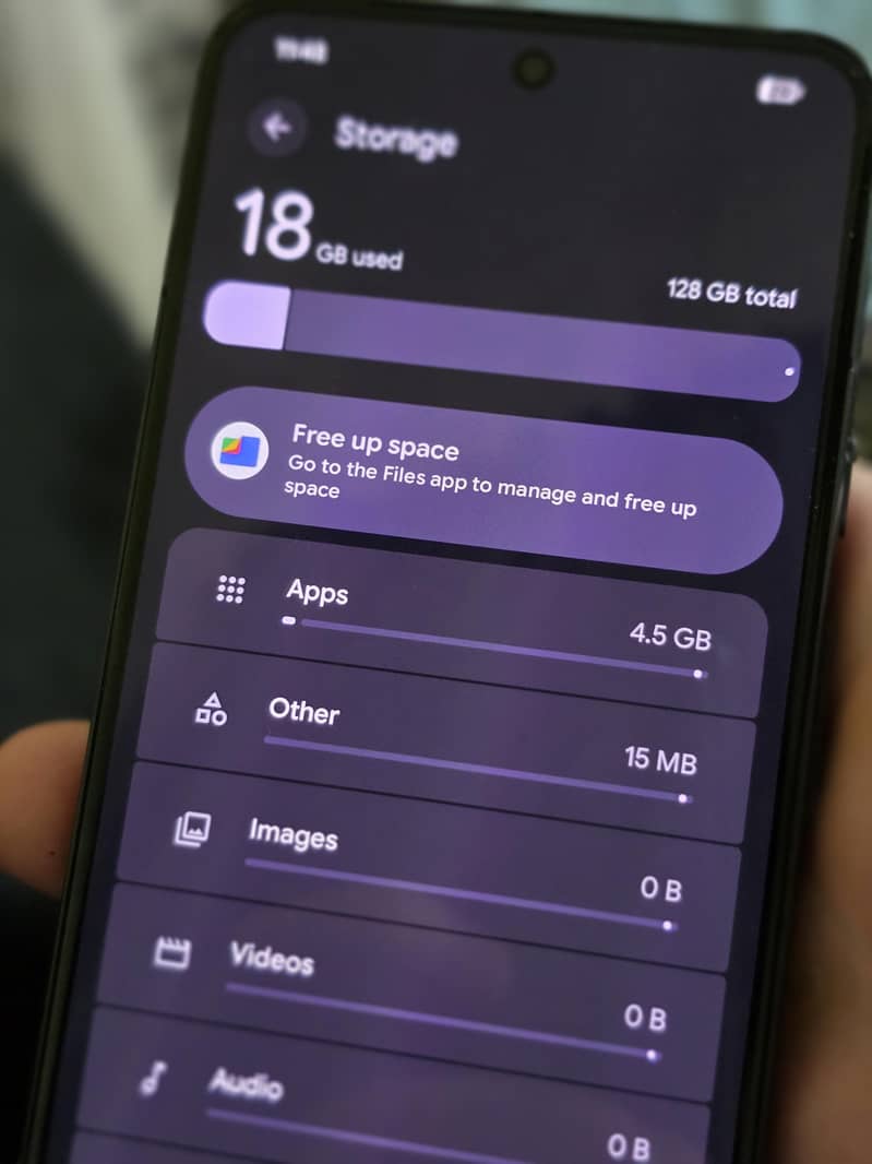 Google Pixel 8 2