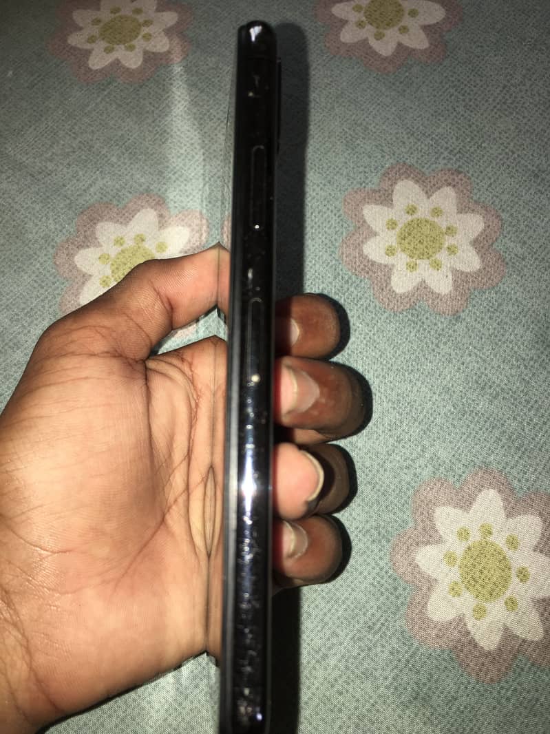 Apple iPhone X 7