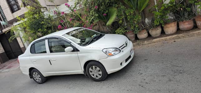 Toyota platz family use car 2003 to 2007