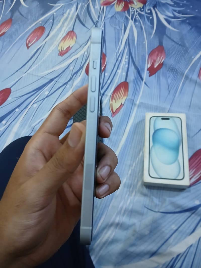 Apple iPhone 15 plus 5