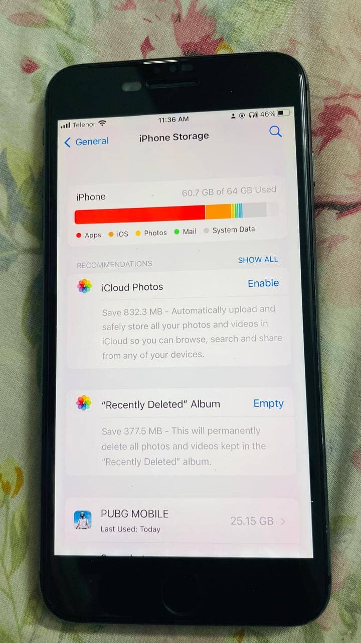 Apple iPhone 8 Plus 3