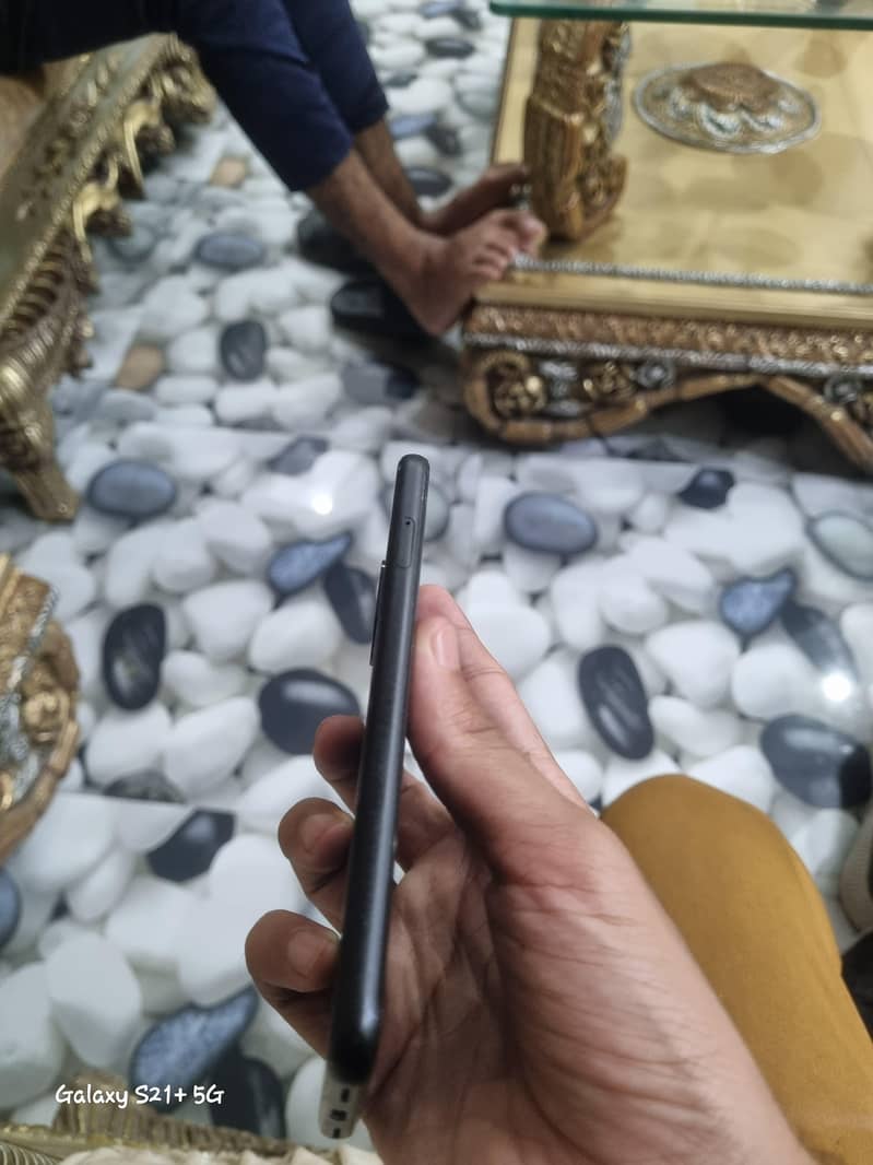 Google Pixel 4 6