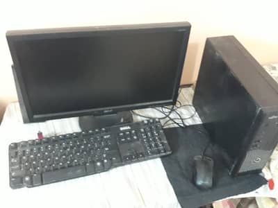 FUJITSU CORE i3 4th Generation Complete set