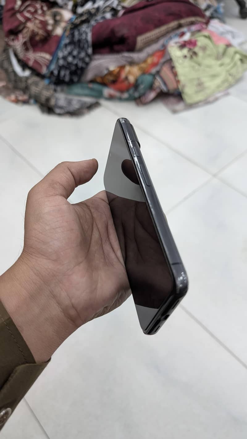 Google Pixel 8 2