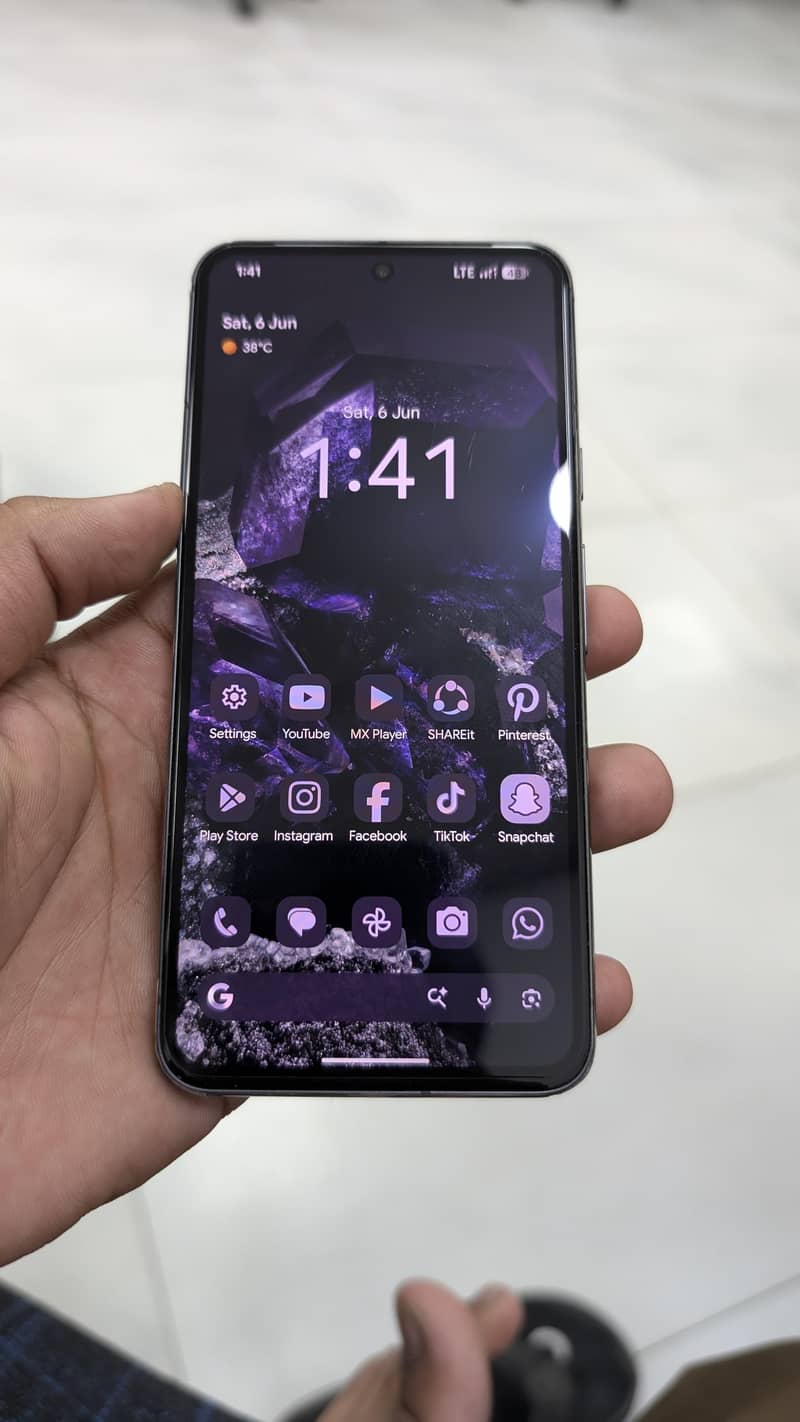 Google Pixel 8 3