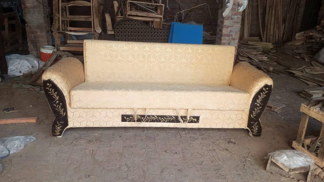 sofa comebed 1