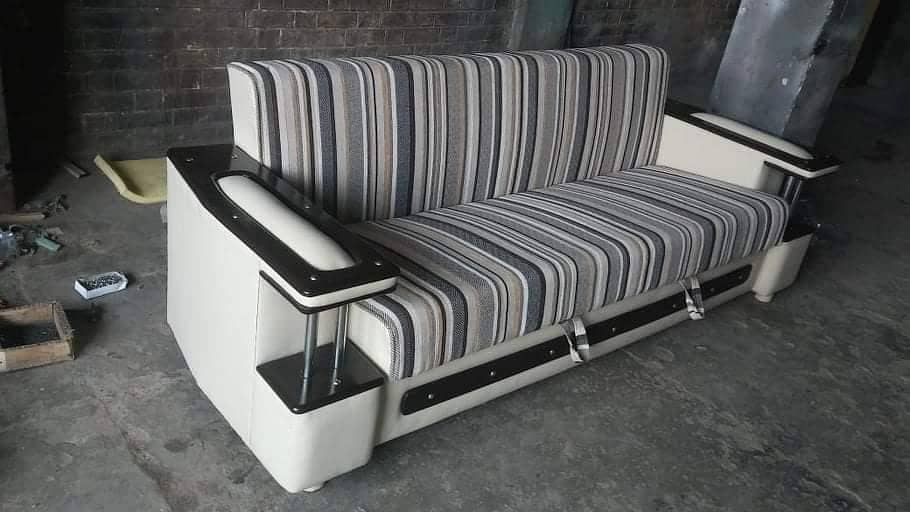 sofa comebed 0