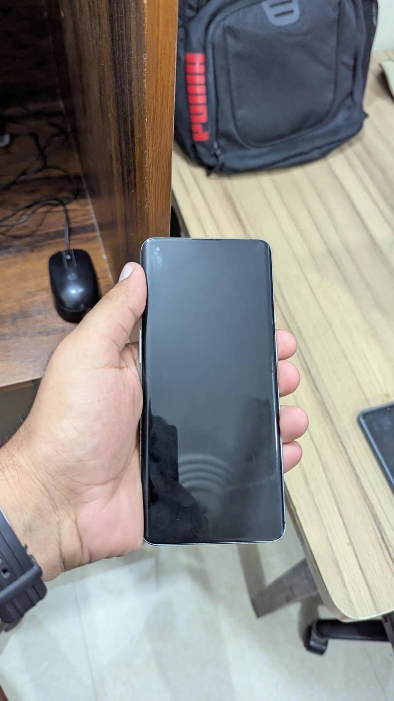 One Plus 9 Pro 3