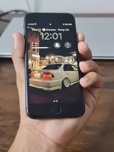 Apple iPhone 8